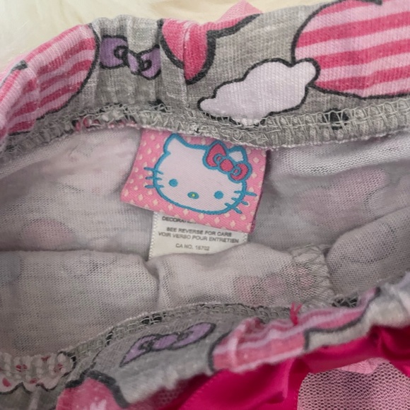 Hello kitty leggings size 6-9 months - Picture 2 of 2